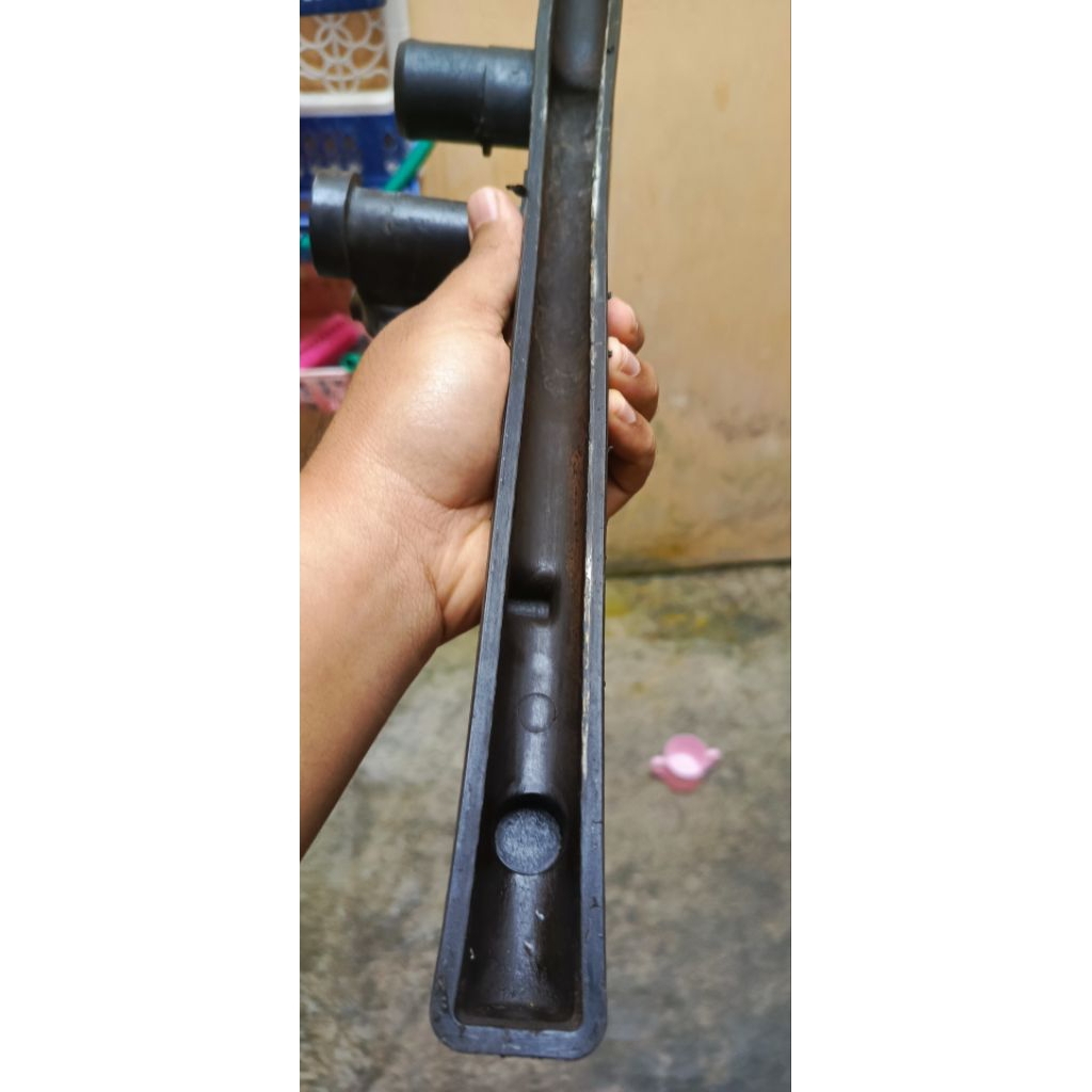 upper tank radiator livina