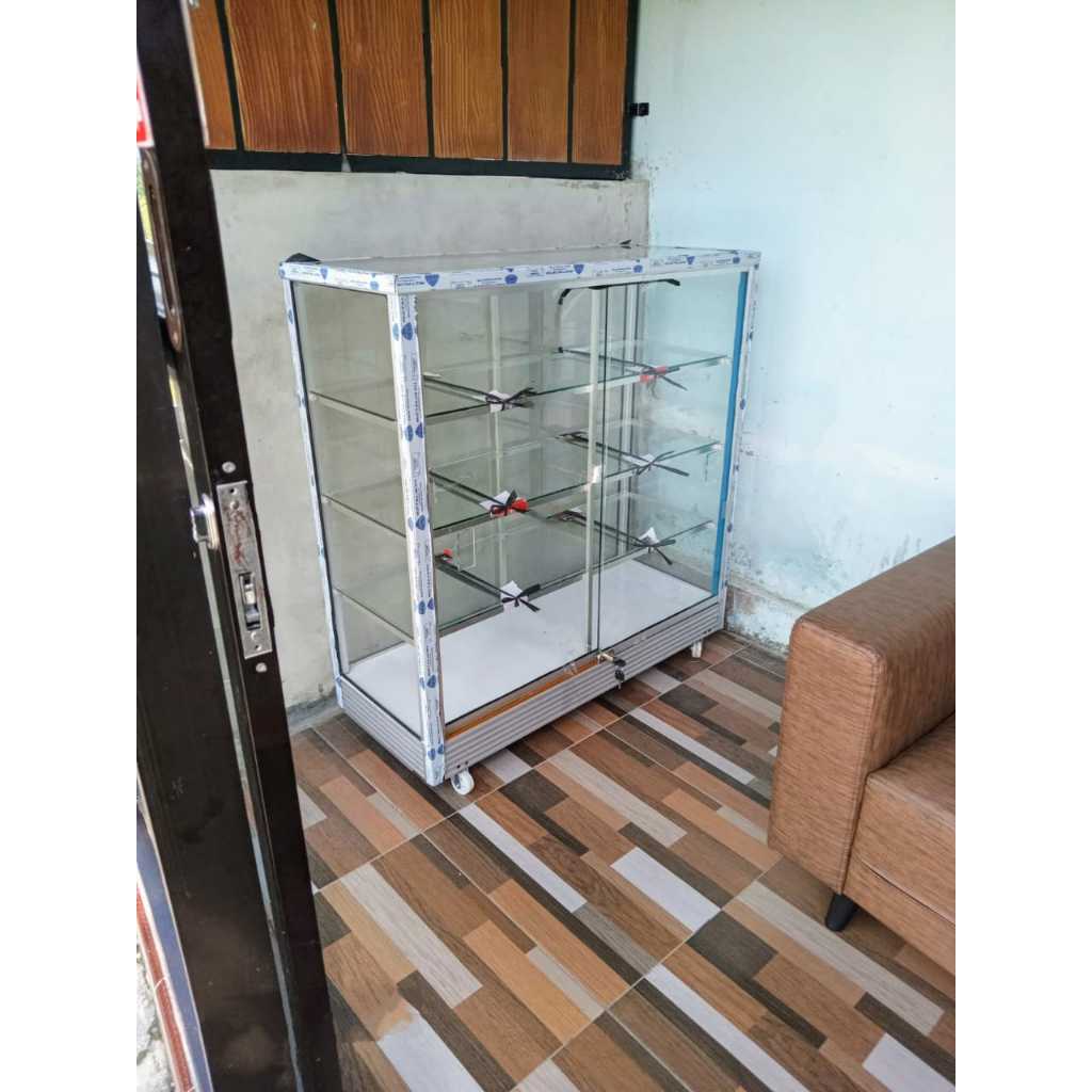 ETALASE ALUMUNIUM KACA/ETALASE KACA