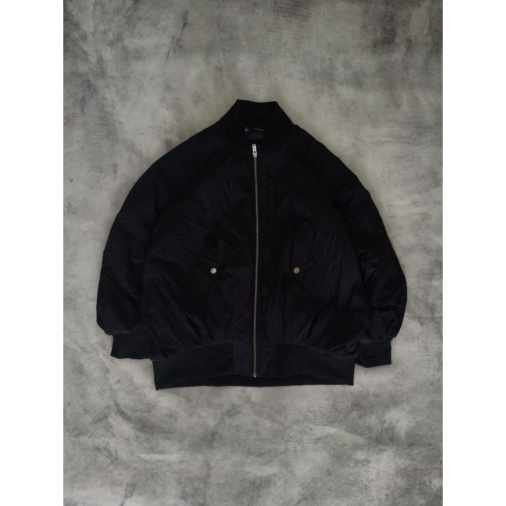 jaket uniqlo GU x undercover boxy fit size L