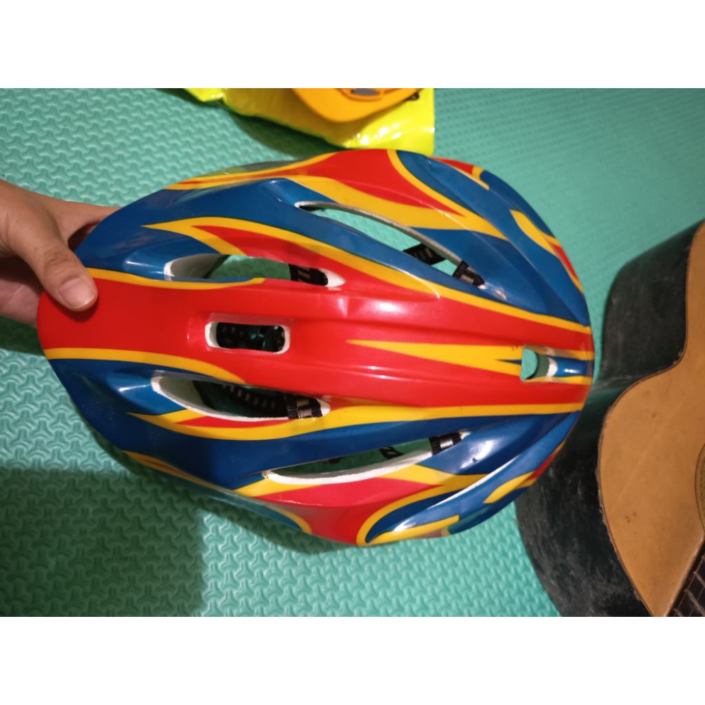 Second Helm Sepeda - Oren Biru