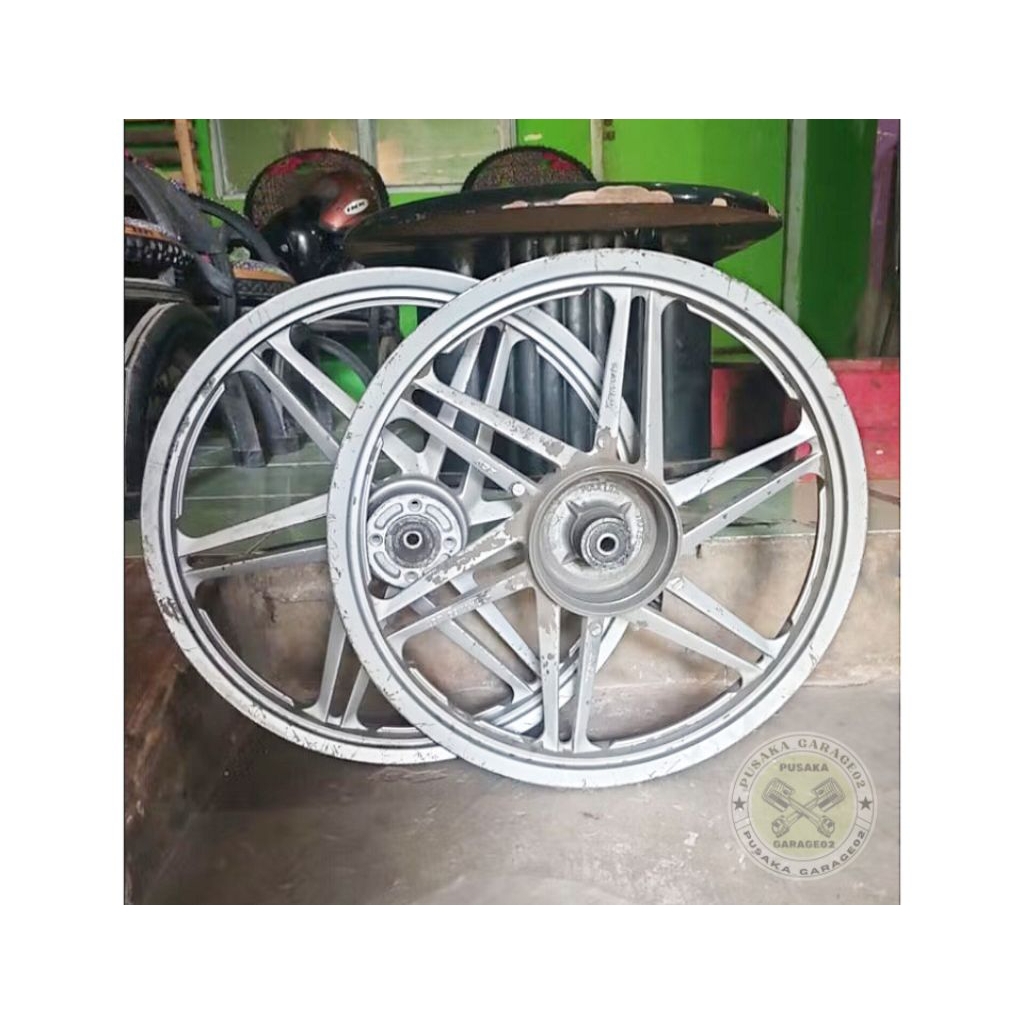 Velg Roda Resing Depan Belakang ZX 130 KAWASAKI ZX 130 Lepasan Motor