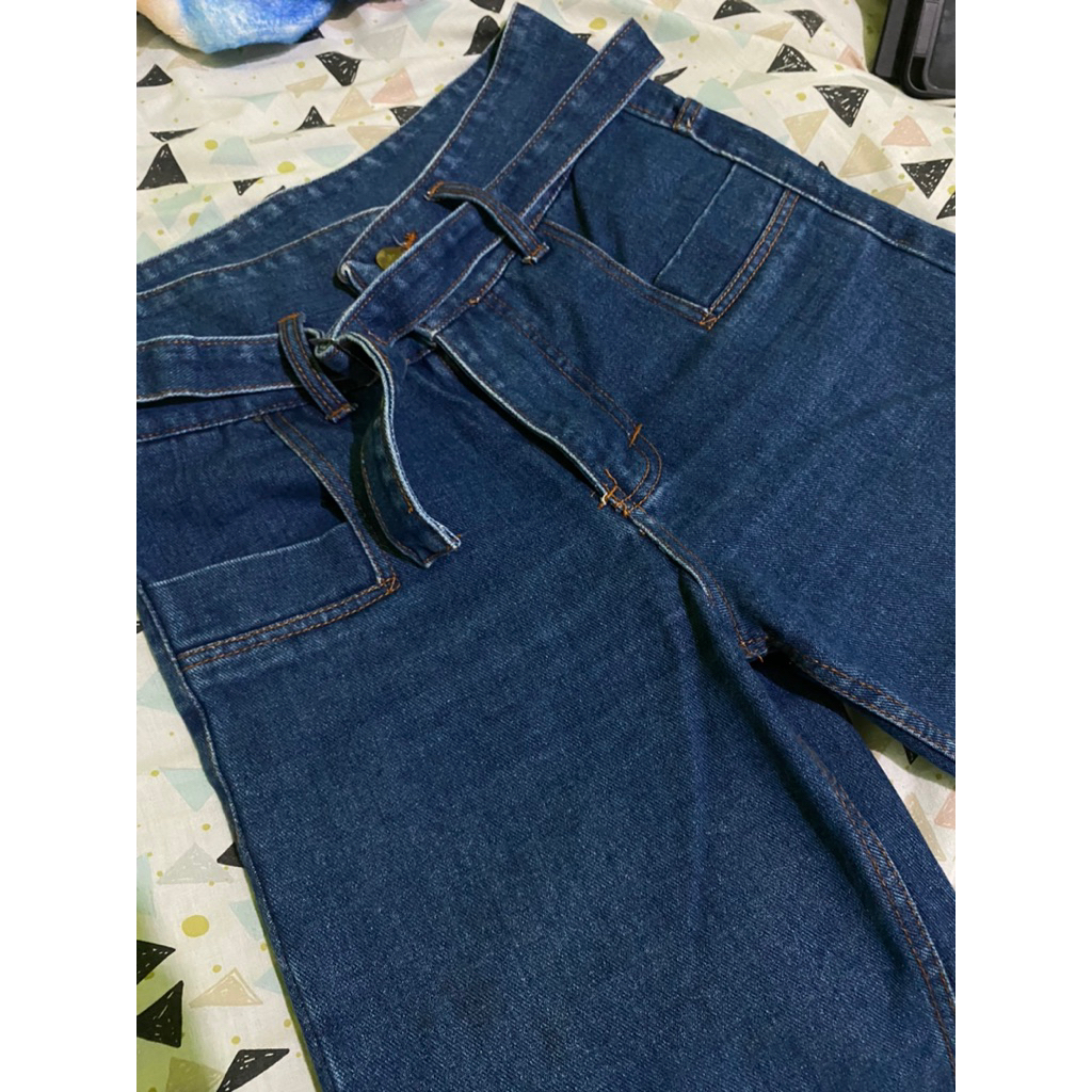 Celana Jeans Denim Blue Preloved with Belt Wanita