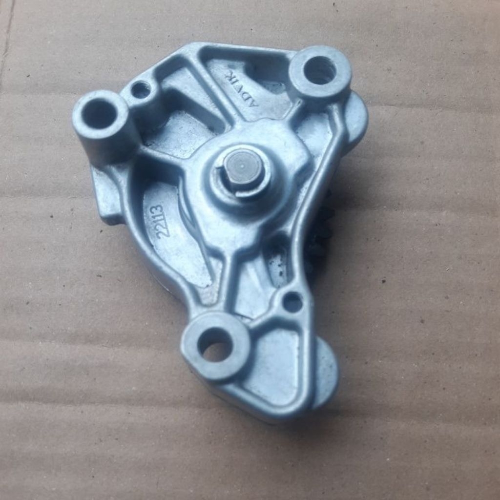 pompa oli Honda CB150R pnp honda CBR150R original