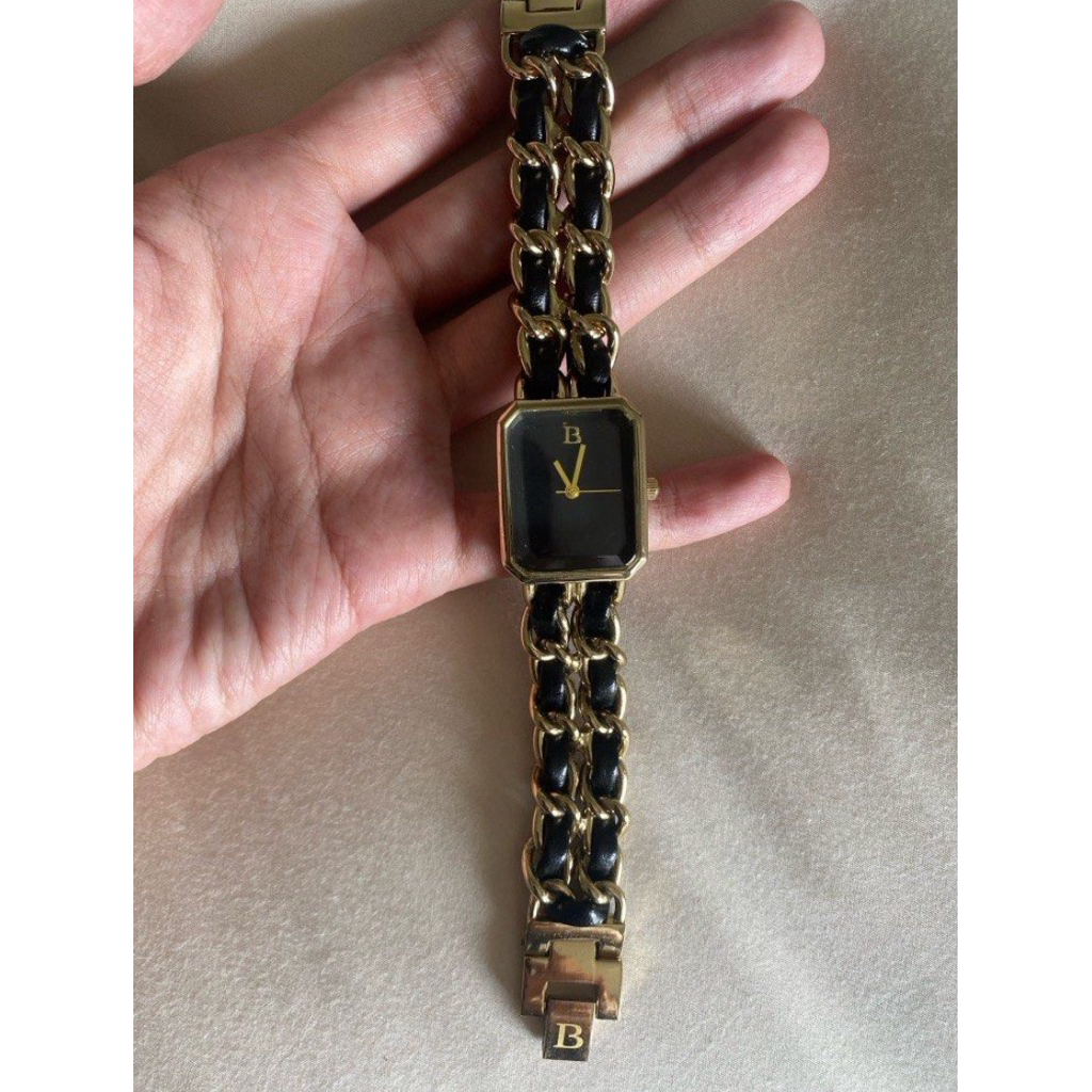 Berrybenka Watch Black gold Chain