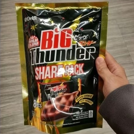 Delfi Big Thunder Share Pack black cookie with chocolate coklat ( isi 8 )