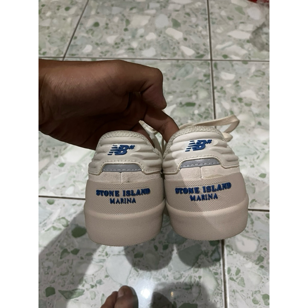 NB 272 x stone island marina