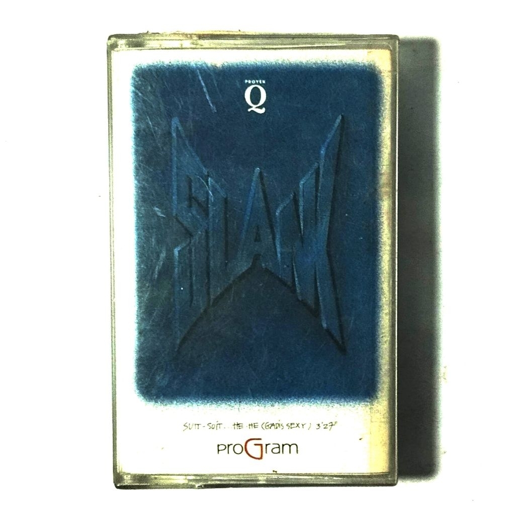 kaset pita slank suit suit he he