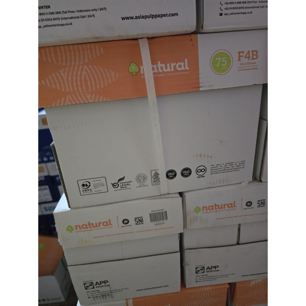 1 RIM KERTAS HVS NATURAL F4 75 GRAM F4 NATURAL 75GSM