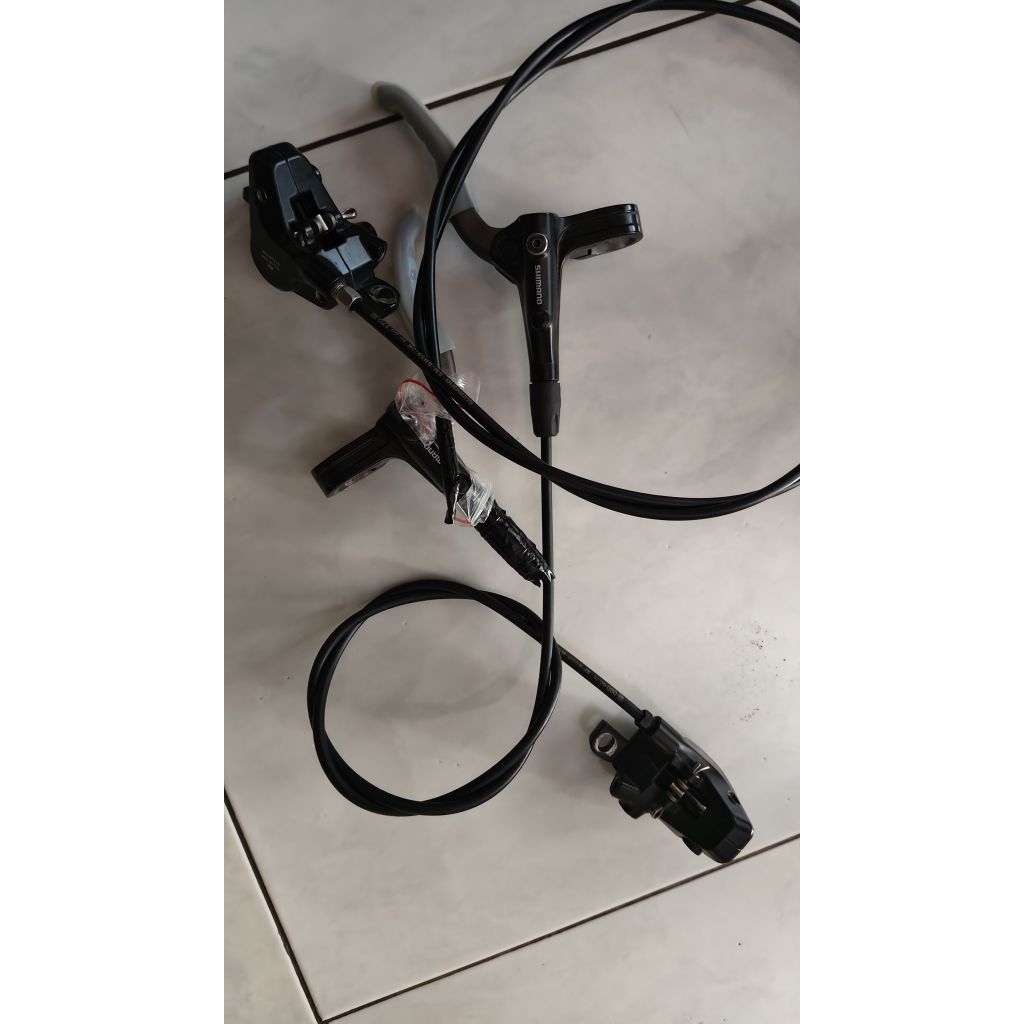 Breakset Shimano mt400 sepasang mulus second