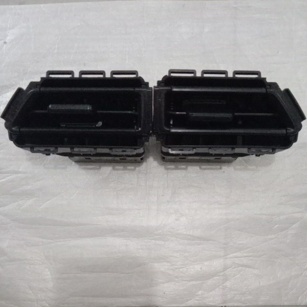 Kisi-Kisi AC Dashboard Suzuki Swift Baleno SX4