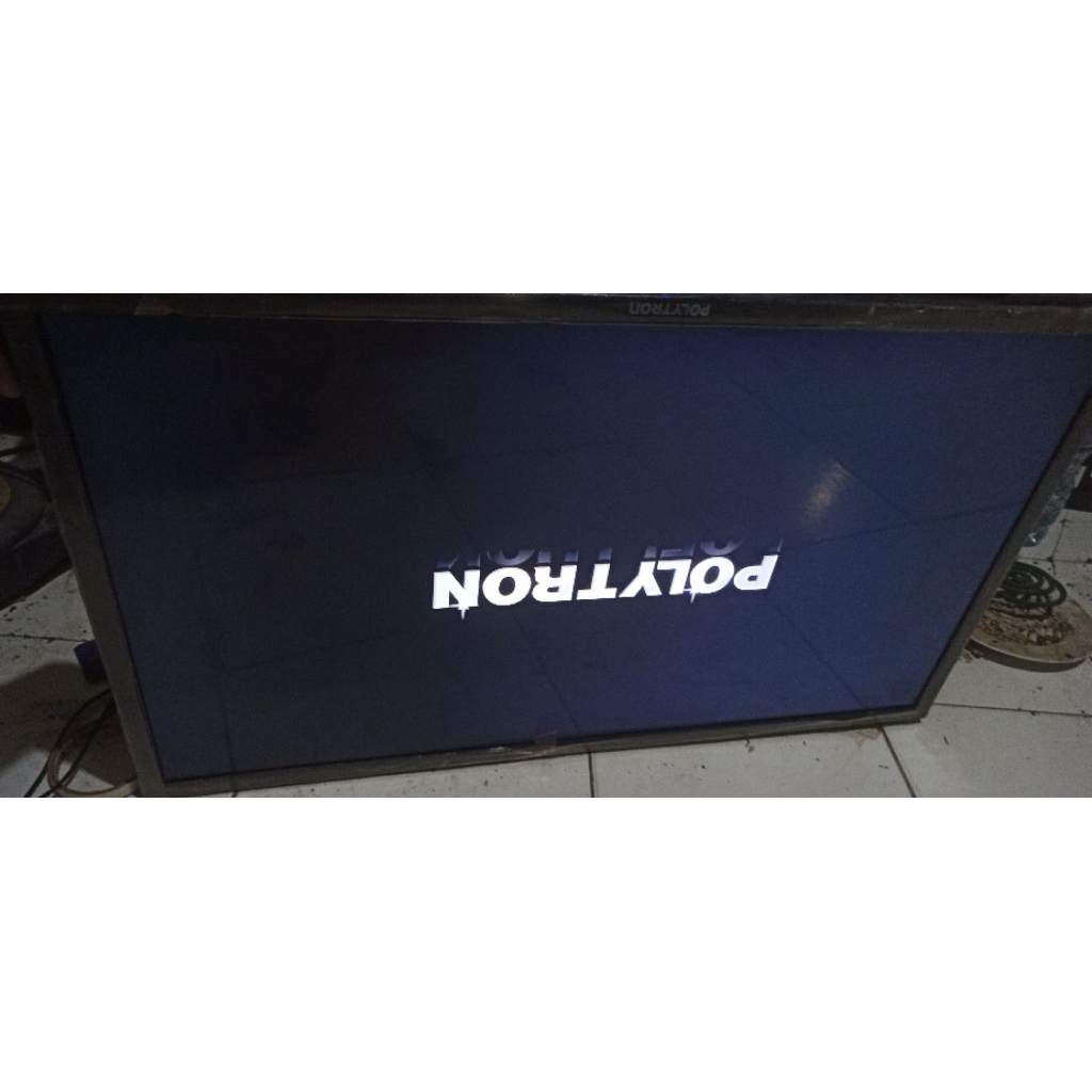 panel tv led 32 inch innolux v320bj8-q01 bekas tv polytron pld 32bv1558