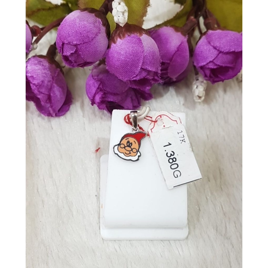 Liontin emas 75 sinterklas