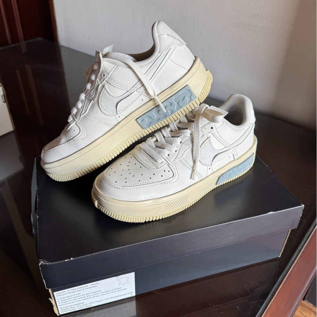 PRELOVE NIKE AIR FORCE FONTANKA ORI WOMANS