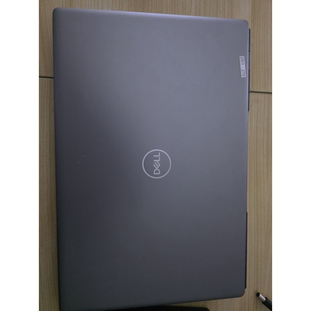 Dell Precision 7750 i7-10850H/32GB/Quadro-RTX3000-6GB-VRAM/SSD-512GB
