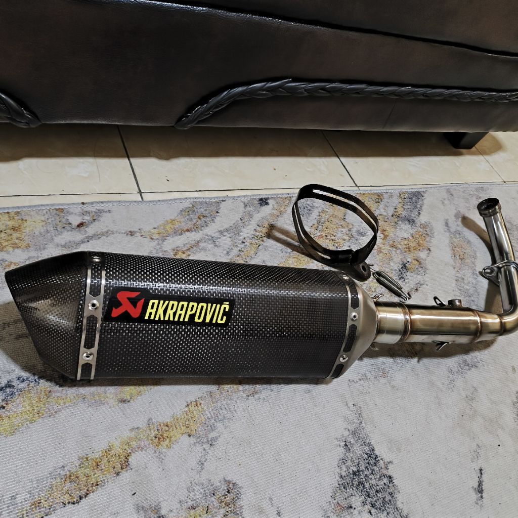 AKRAPOVIC FULLSYSTEM XMAX
