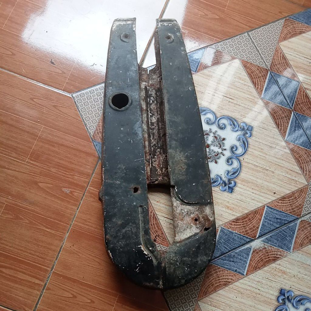 Tutup rantai Yamaha v75 v80 exelent robot original