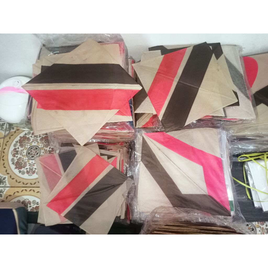 layangan aduan Seot berotot UK 56 isi 100pcs bandung
