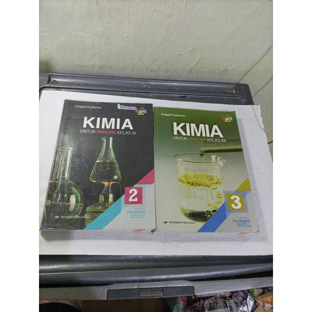 buku kimia SMA SMA kelas 11 dan 12/unggul Sudarmo(penerbit Erlangga) kurikulum 2013