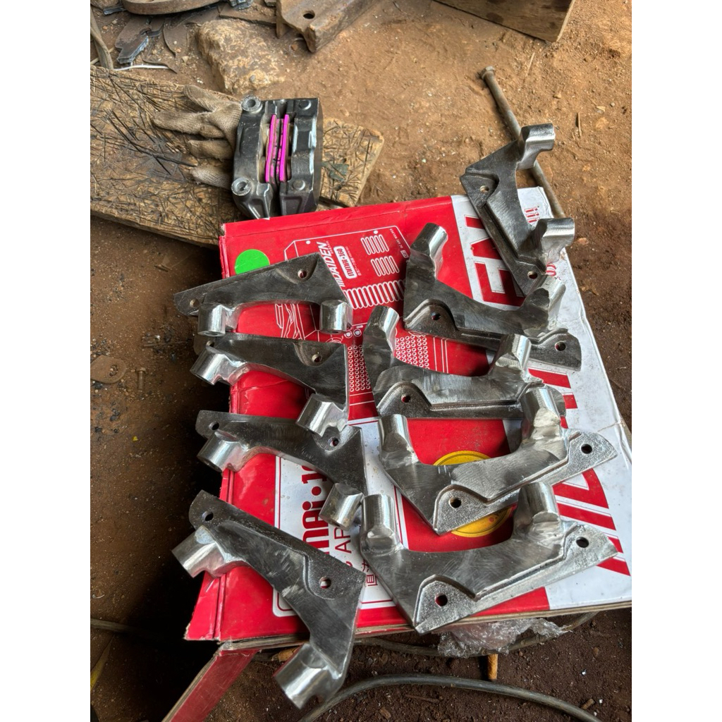 breket kaliper monoblok pitch 100mm disk 300mm brembo m4 gp rx twin afrika supra x kharisma supra125