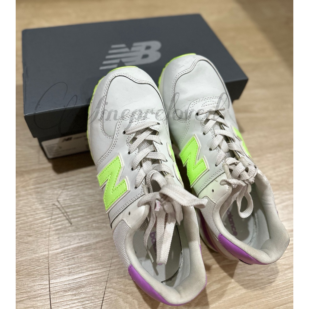 preloved - new balance 574 wide kids size 40 insole 25cm