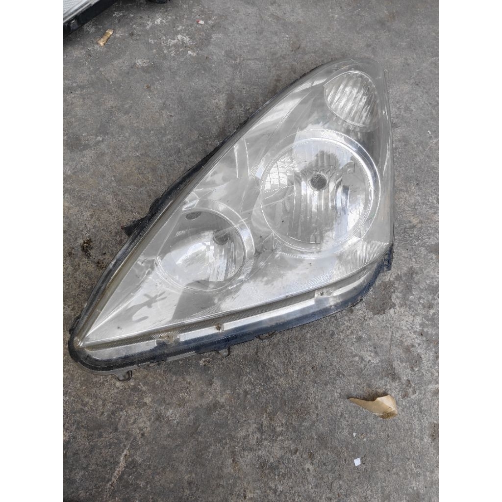 headlamp lampu depan toyota wish kiri original