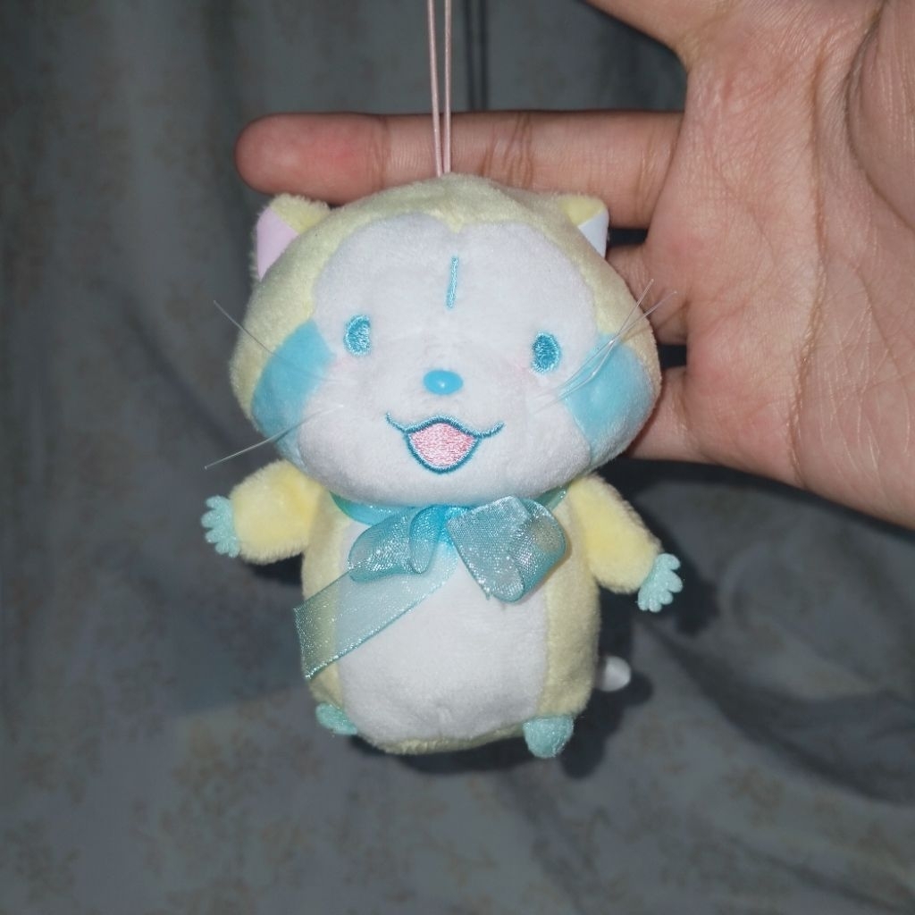 keychain rascal pastel blue biru