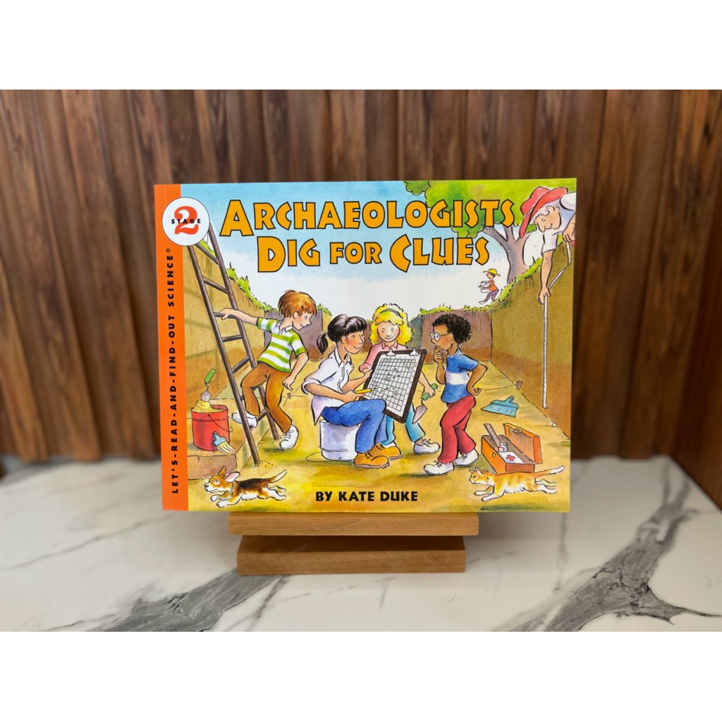 Archeologist Dig For Clues- LRFO Level 2 [PRELOVED] Buku Anak