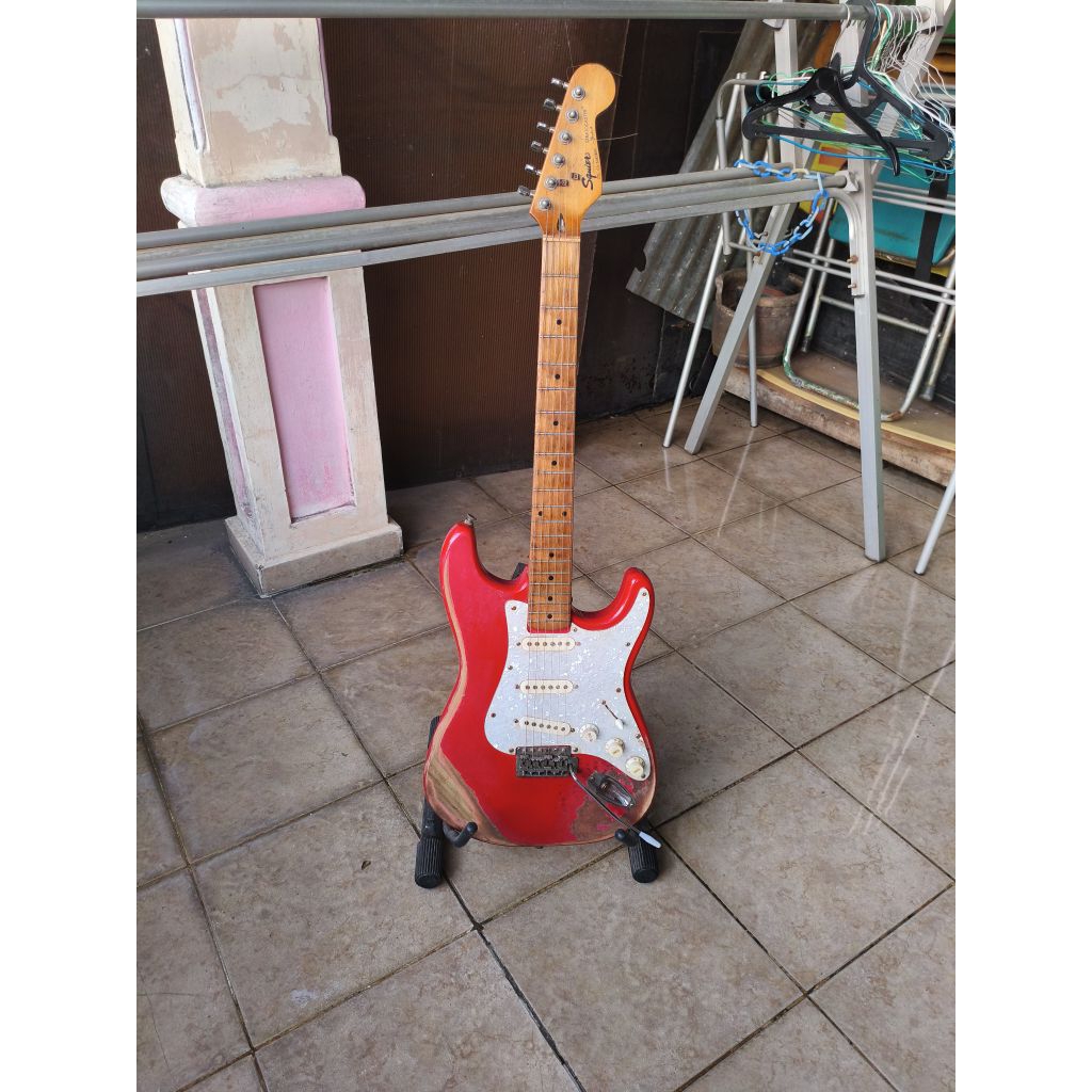 gitar squier stratocaster korea mantab