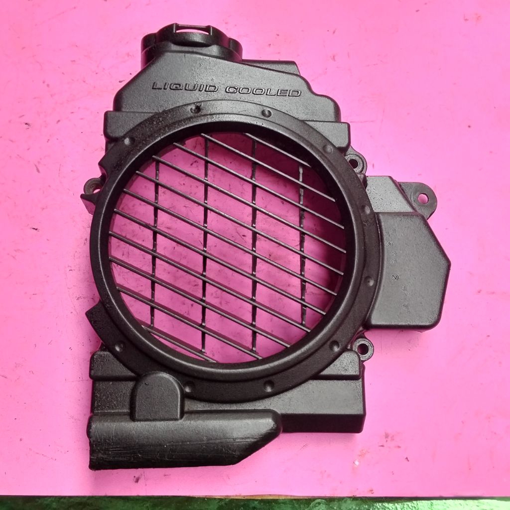 tutup radiator vario 110 karbu. vario 110 tachno. bekas original