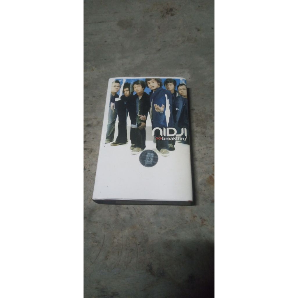 kaset pita Nidji album breakthuru