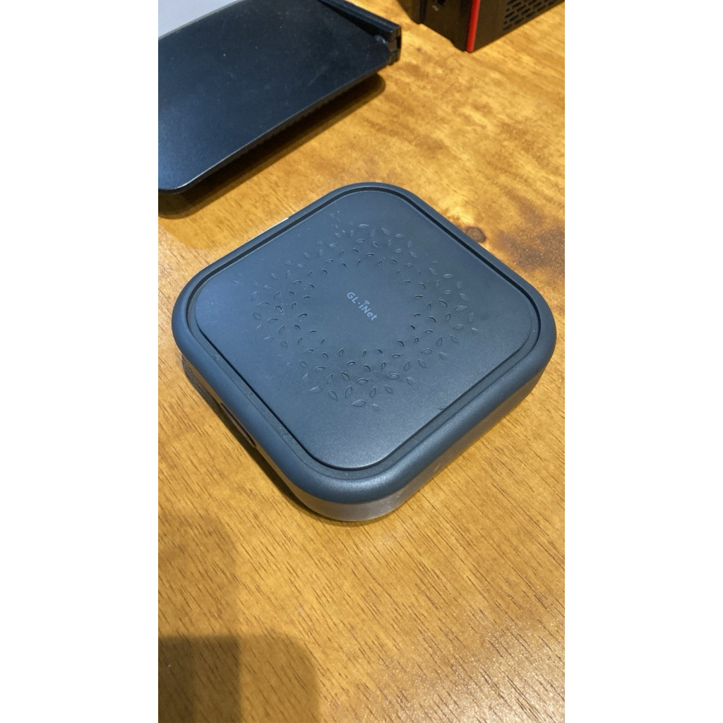 Router Glinet GL-B1300