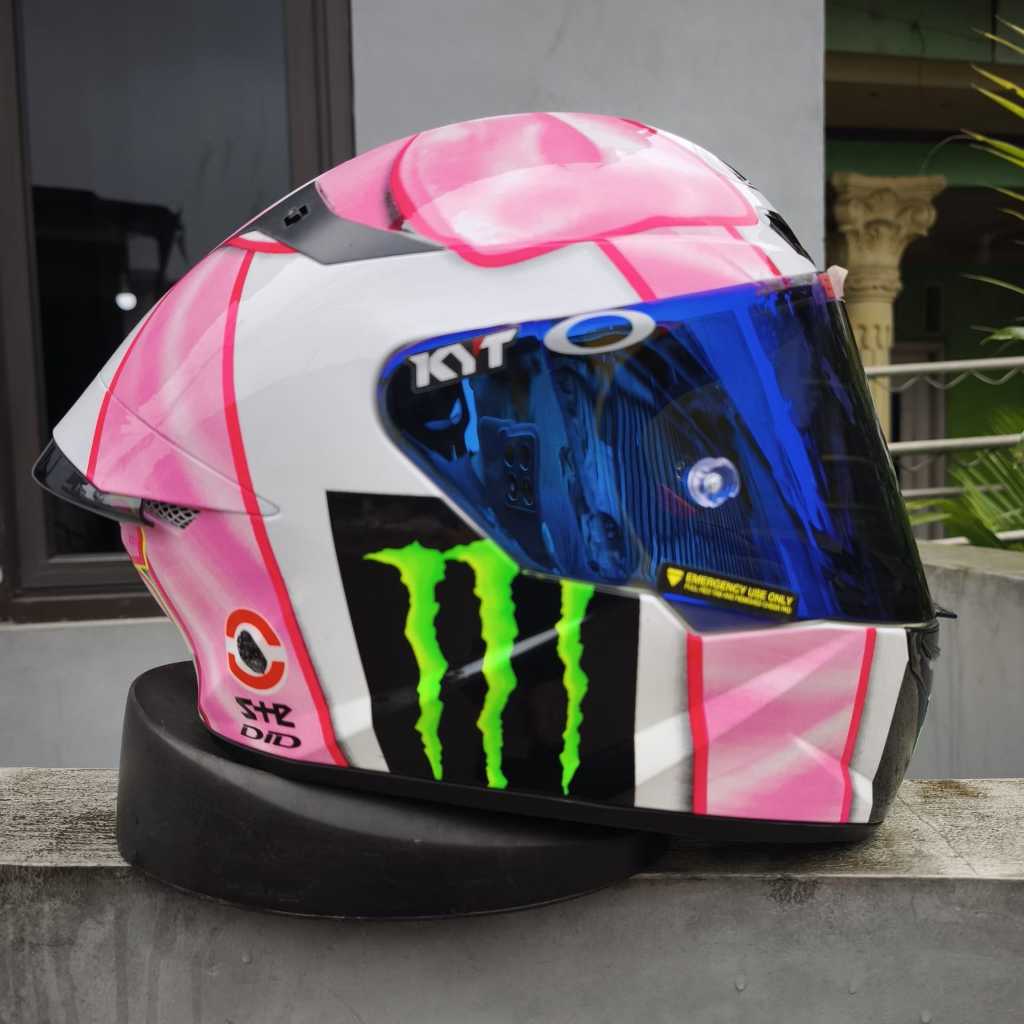 Kyt TT Course Motif Rossi Love Winter test Pink helm fullface motor