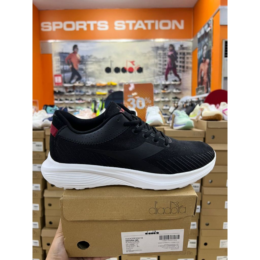 Diadora Nevan Black Men Shoes Original