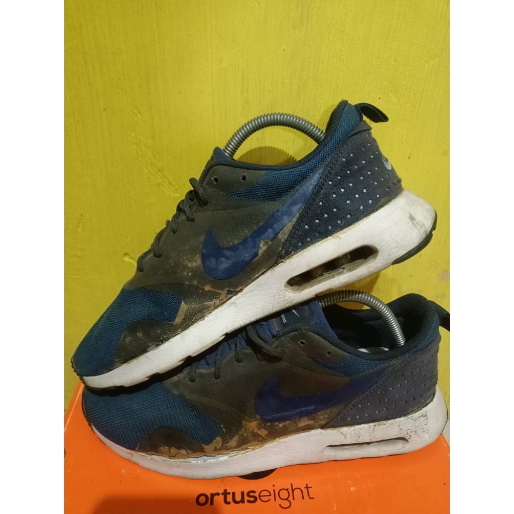 Preloved Sepatu (42)