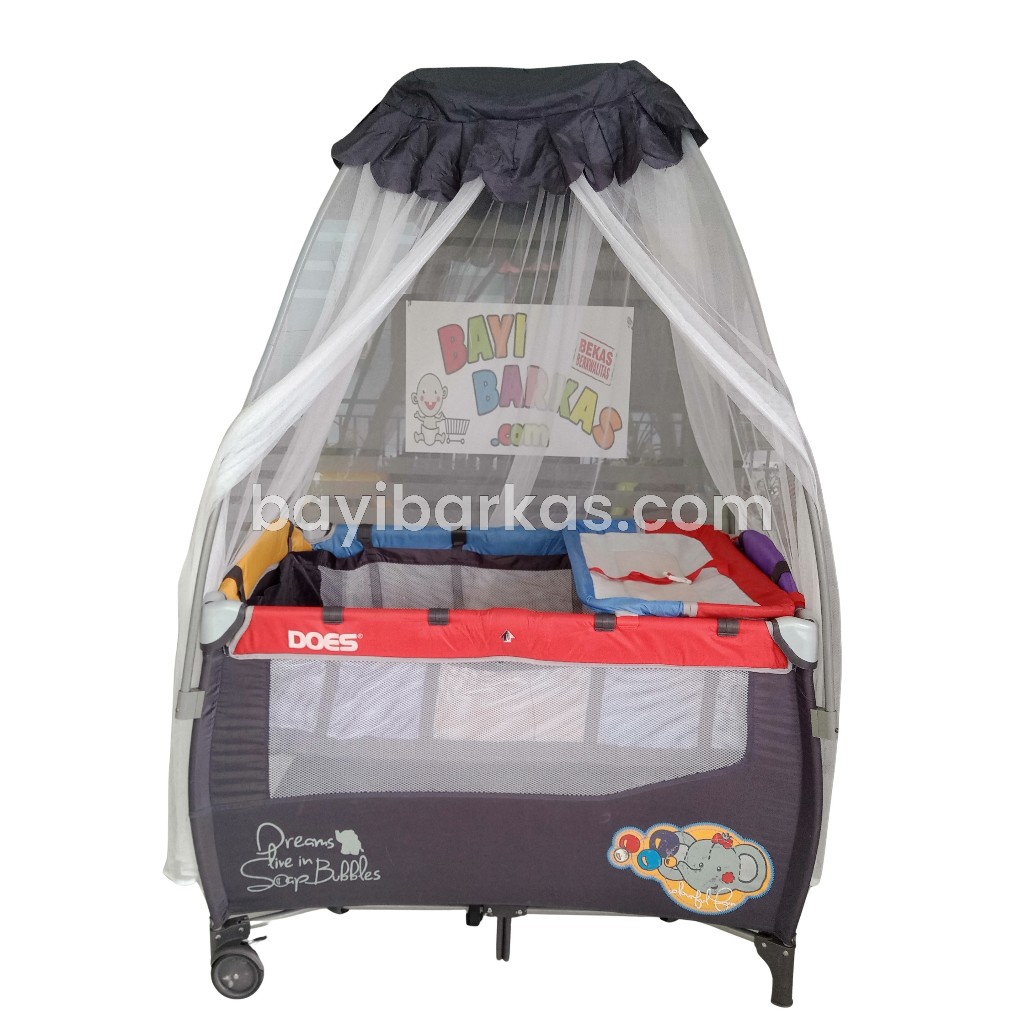 DOES Box tidur bayi / box bayi / tempat tidur bayi (PRELOVED)