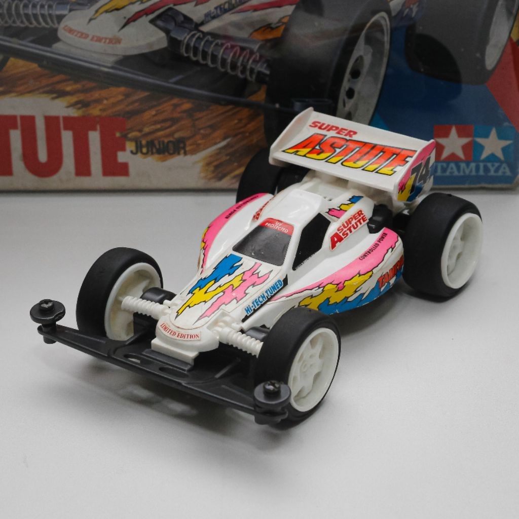 Tamiya Mini 4WD 18037 Super Astute Jr.