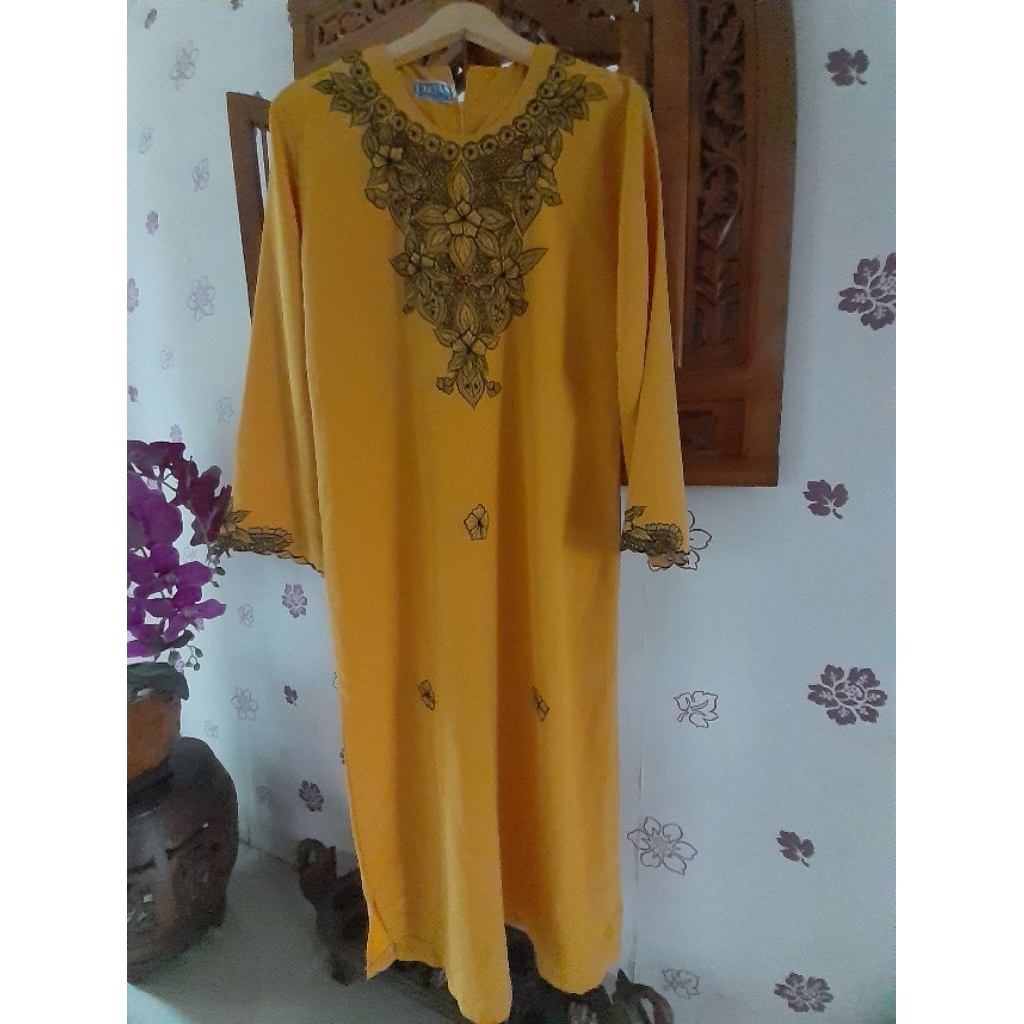 Baju Gamis Wanita Preloved Seconf Branded IRFAN Collection ( LD 105 P 130 )