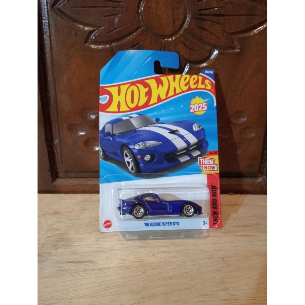 Hotwheels 96 dodge viper gts