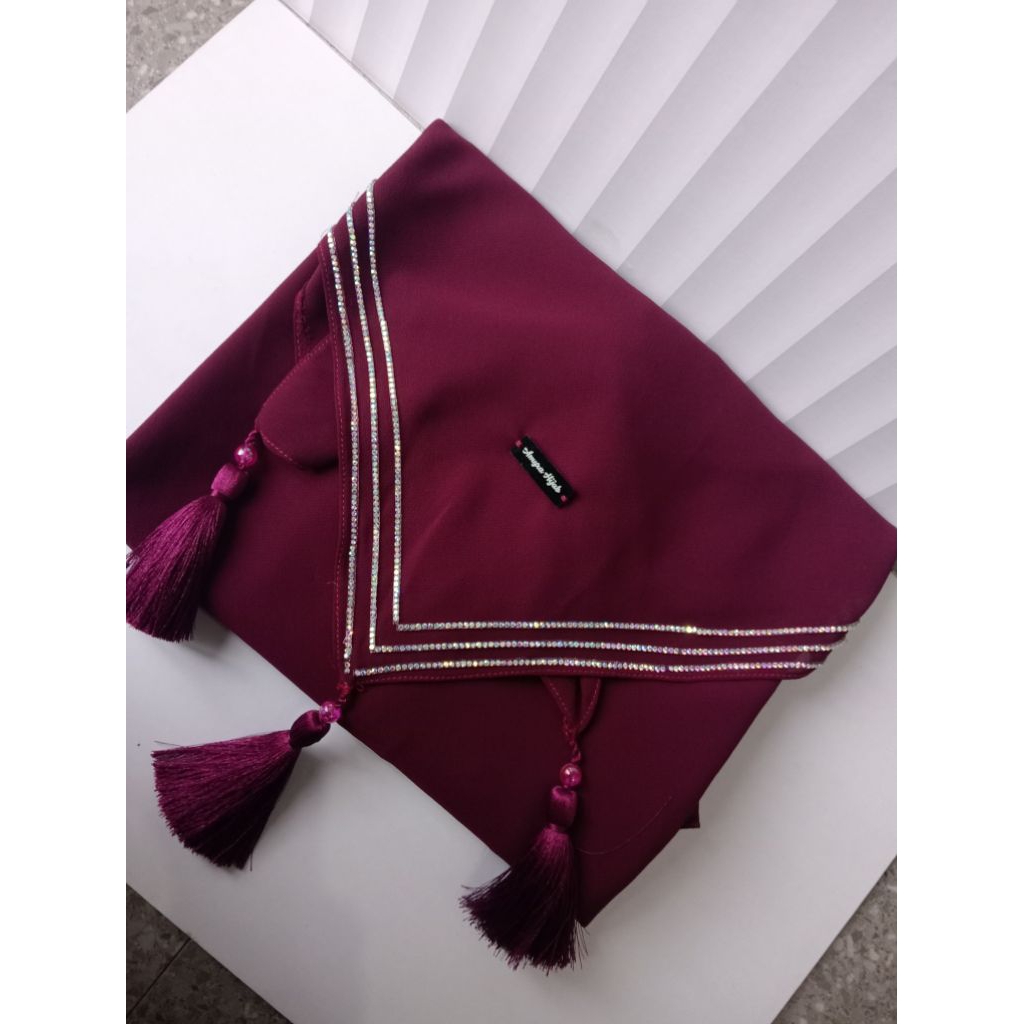 Khimar ZAINA (Hitam) [ Set Cadar ] By Amyra Hijab