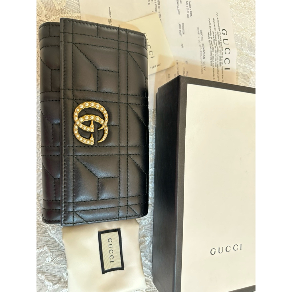 Gucci Flap Wallet GG Marmont