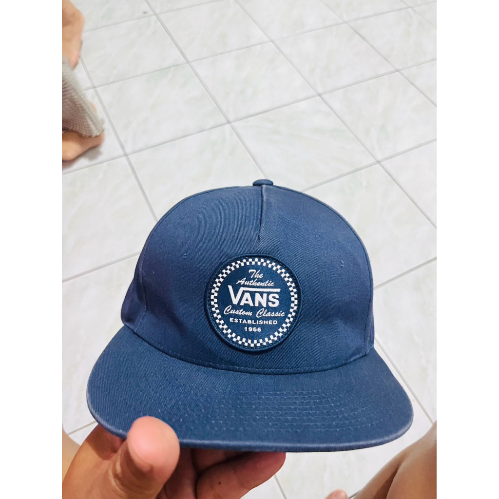 Topi snapback vans