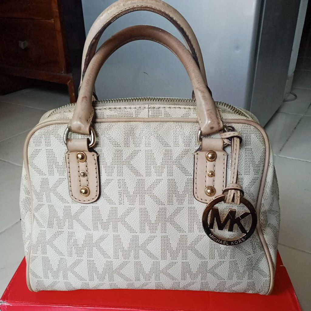 Tas handle wanita preloved branded