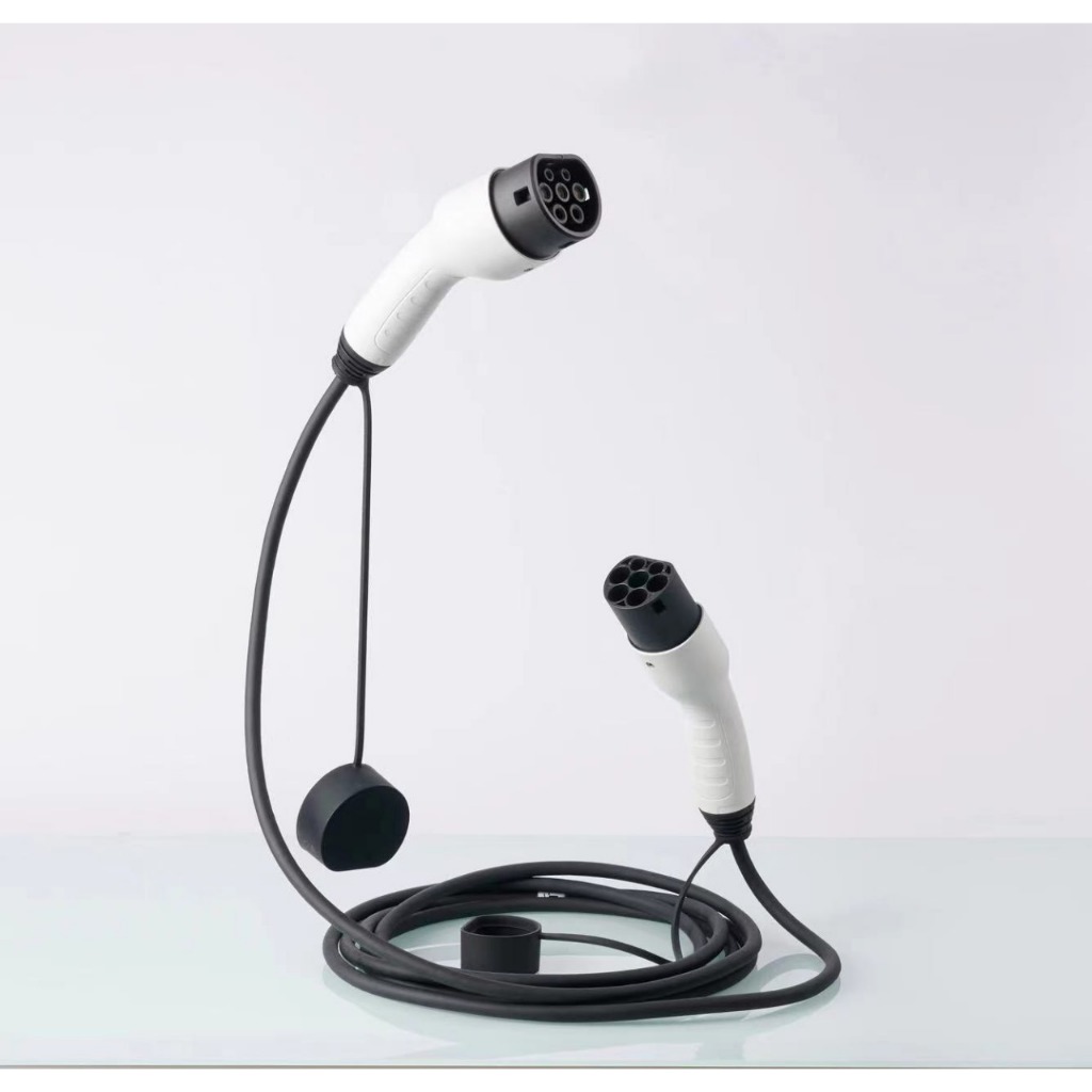 New Energy Ektension Extensi Perpanjang Sambungan Kabel Mobil Listrik Type 2 Male to Type 2 Female 5 Meter 5M 32A 7kW ip68 Car Charging Pile Extension Cable Charger EV Extender BYD CHERY MG WULING VinFast Aion Xpeng Kia Geely HYUNDAI DENZA LEXUS JAECOO