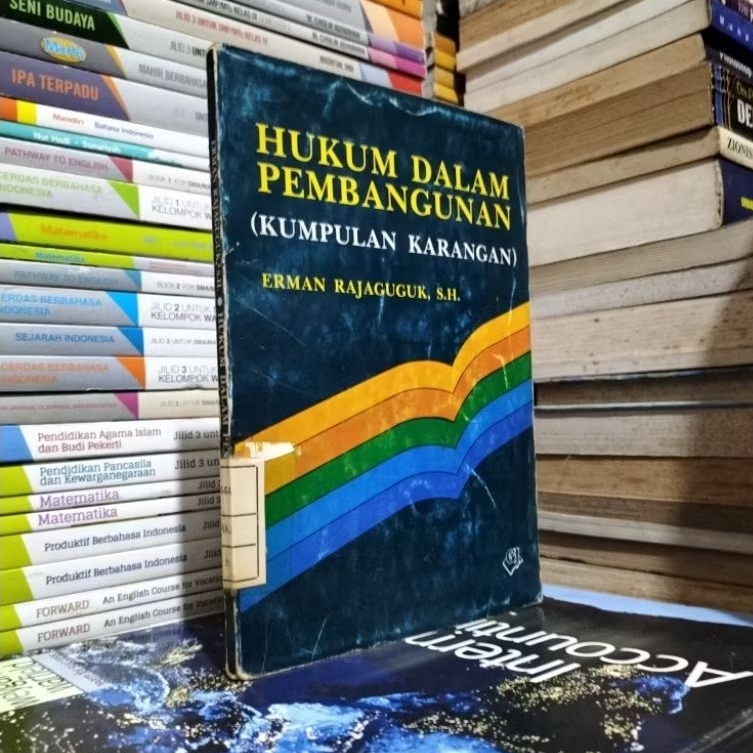 ORIGINAL HUKUM DALAM PEMBANGUNAN.KARYA.ERMAN RAJAGUKGUK