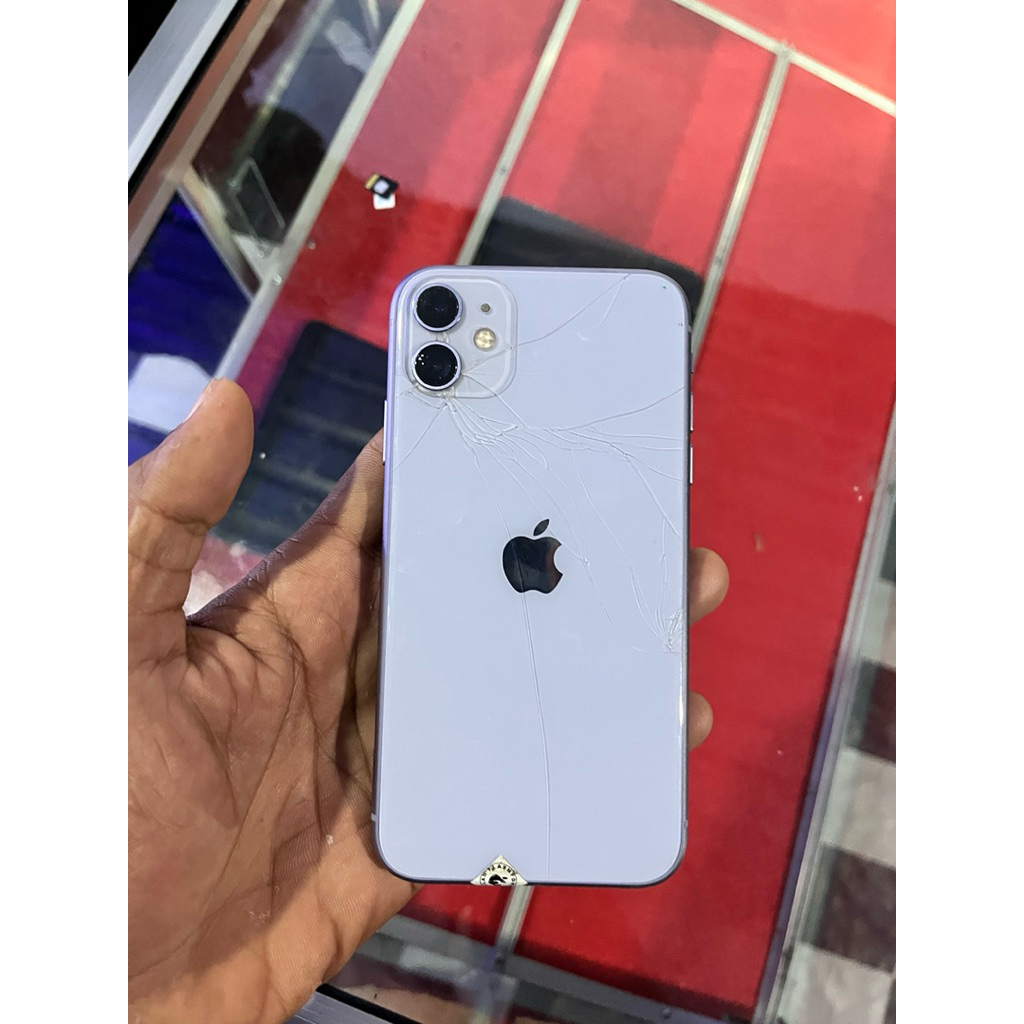 IPHONE 11(64GB) Matot