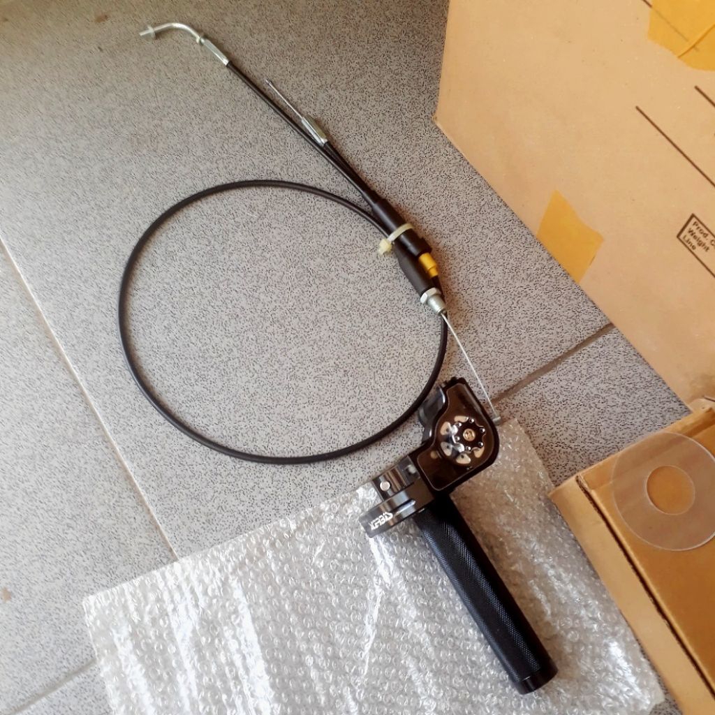 Gas spontan acerbis pnp fizr kabel hitam 2cabang /gas spontan fizr acerbis kabel hitam 2 cabang