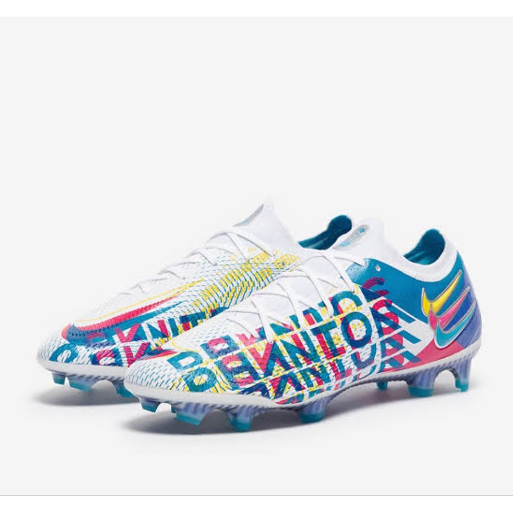 Sepatu Bola Soccer Phantom GT Elite 3D