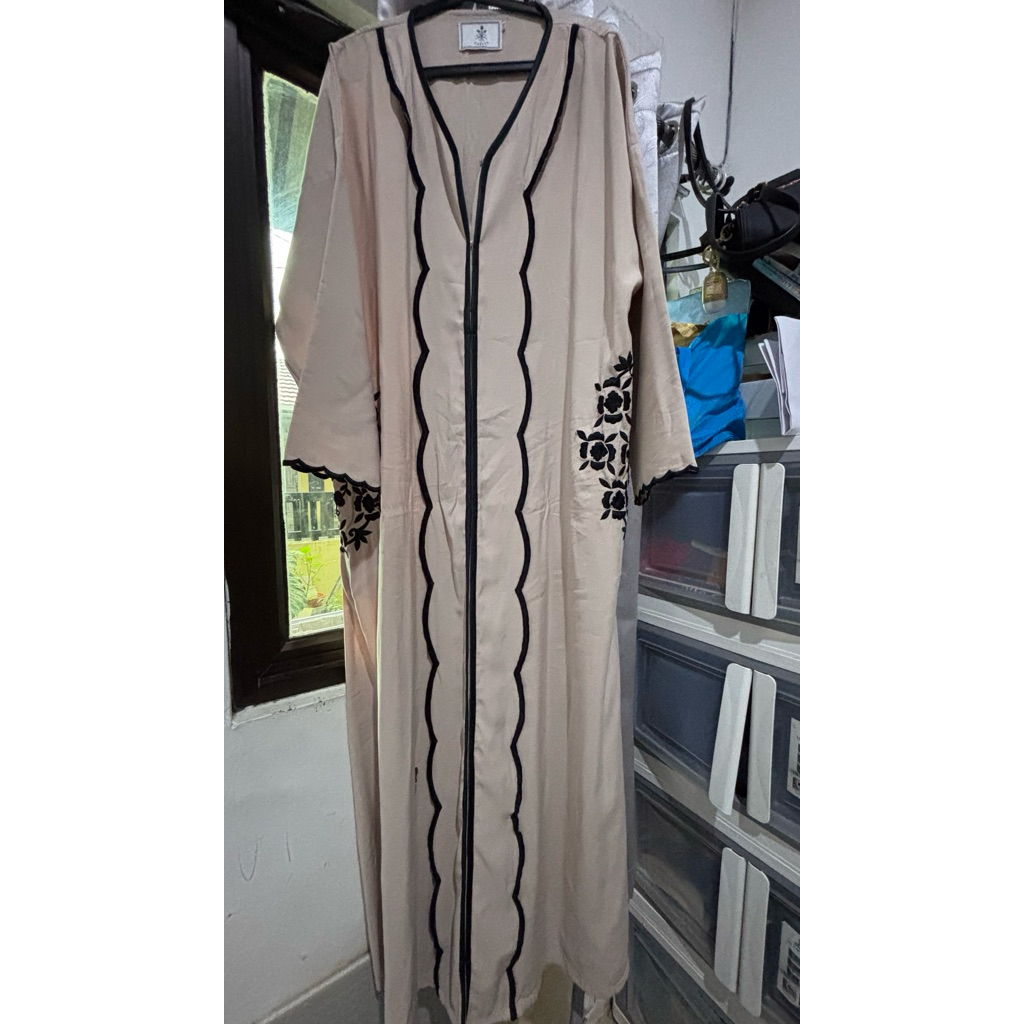 PL aafiya abaya khaira cream black lxl
