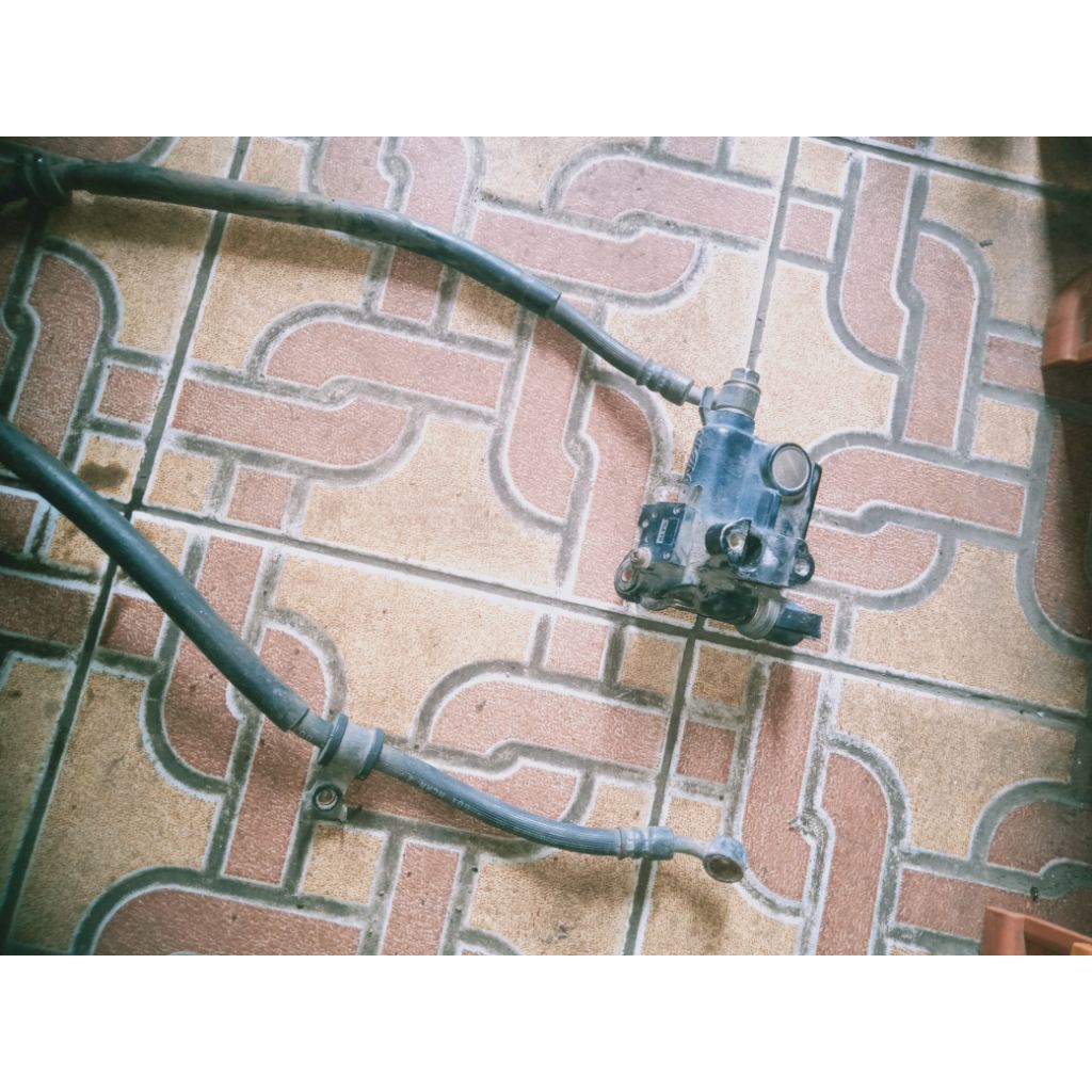 Master Atas Rem Depan Honda Tiger Ori