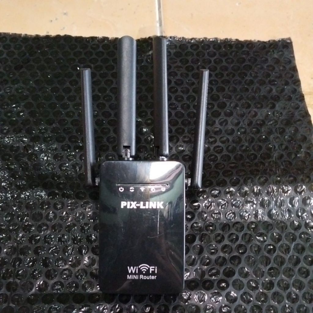 Pix_LINK WIRELESS MINI ROUTER